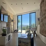 Maison Lei Tapenie *