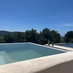 Maison Lei Tapenie