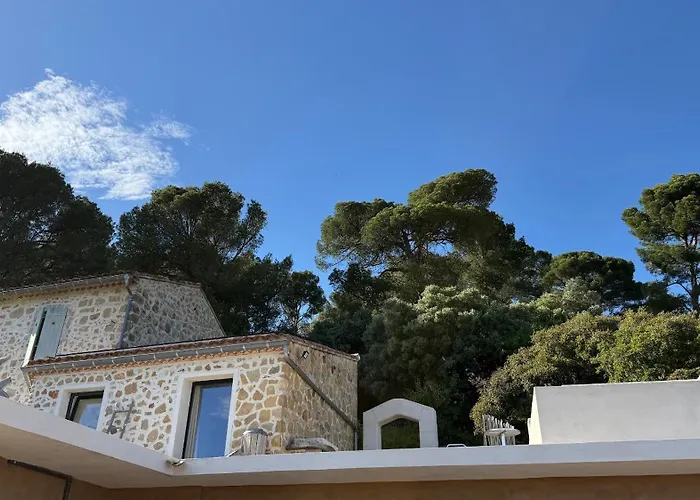 Maison Lei Tapenie Вилла Ольуль