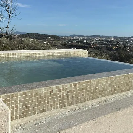 Maison Lei Tapenie Villa