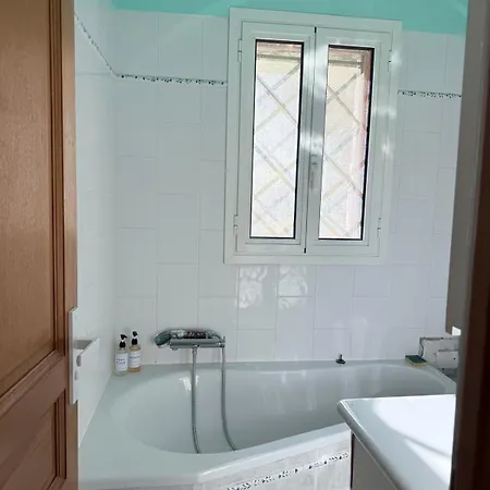 Maison Lei Tapenie - Piscine & Jacuzzi Villa Ollioules